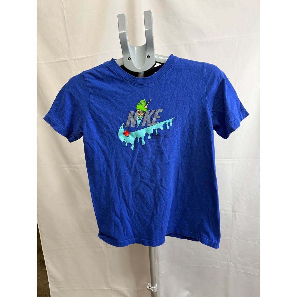 Nike Kids Blue Treat Your Sole Ice Cream Graphic T-Shirt XL